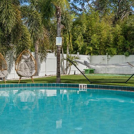 1K Bed Studio Apt With Shared Pool 02 Clearwater Exterior foto