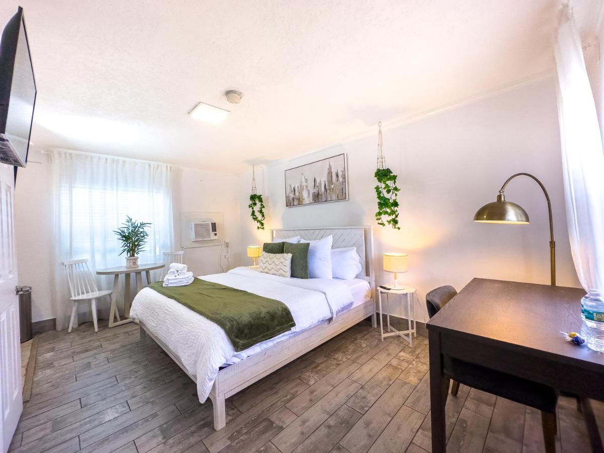 1K Bed Studio Apt With Shared Pool 02 Clearwater Exterior foto